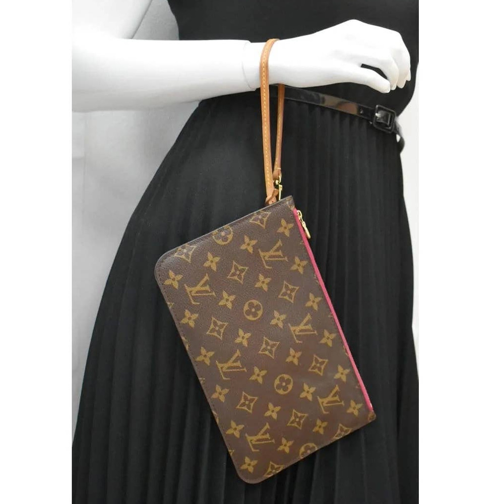💎✨AUTHENTIC✨💎 LV Pochette Wristlet Neverfull GM Monogram Canvas Pouch